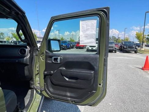 Certified 2023 Jeep Wrangler Sport AWD/4WD image 44