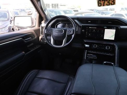 Used 2024 GMC Sierra 1500 Denali w/ Denali Reserve Package AWD/4WD image 25