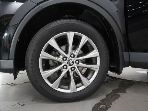 Used 2016 Toyota RAV4 Limited AWD/4WD image 31