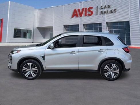 Used 2025 Mitsubishi Outlander Sport SE AWD/4WD image 10