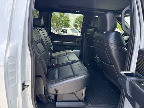 Used 2025 Ford F150 Raptor AWD/4WD image 29