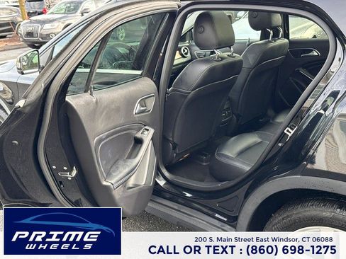 Used 2015 Mercedes-Benz GLA 250 4MATIC image 11