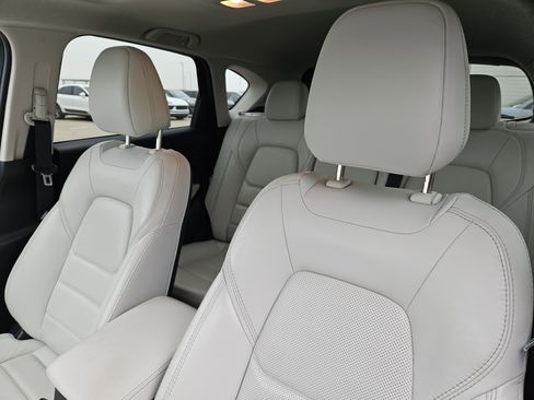 Used 2020 MAZDA CX-5 Grand Touring image 6