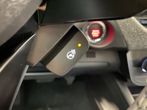 New 2026 Subaru Outback Limited AWD/4WD image 17