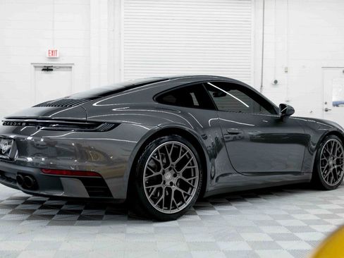 Used 2020 Porsche 911 Carrera S RWD image 7