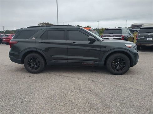 Used 2022 Ford Explorer Timberline image 3