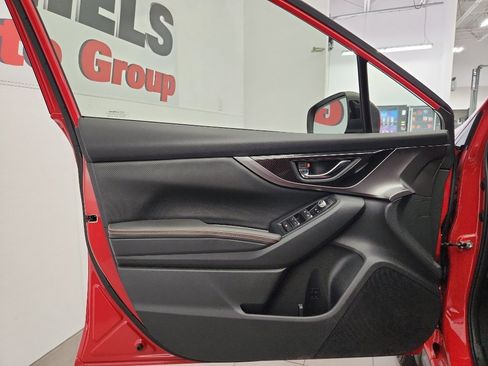 Used 2020 Subaru Crosstrek 2.0i Limited w/ Moonroof Package image 8