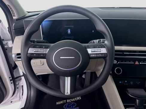 New 2026 Hyundai Tucson SEL FWD image 11