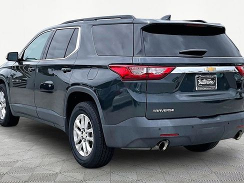 Used 2019 Chevrolet Traverse LT w/ LPO, Cargo Package FWD image 6