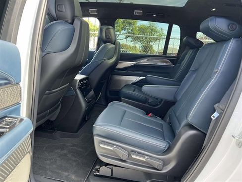 New 2025 Cadillac Escalade IQ Sport 2 image 16