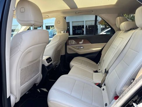 Used 2021 Mercedes-Benz GLE 350 4MATIC image 10