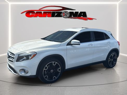 Used 2020 Mercedes-Benz GLA 250 4MATIC image 11