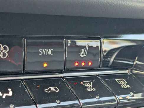 New 2026 Chevrolet Equinox RS image 33