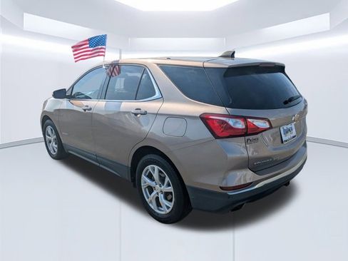 Used 2018 Chevrolet Equinox LT image 6
