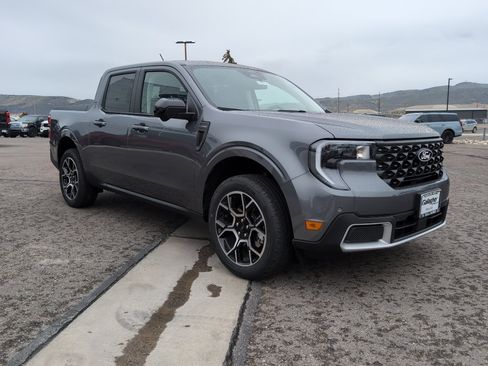 New 2026 Ford Maverick Lariat AWD/4WD image 14