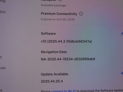 Used 2020 Tesla Model 3 Long Range image 32