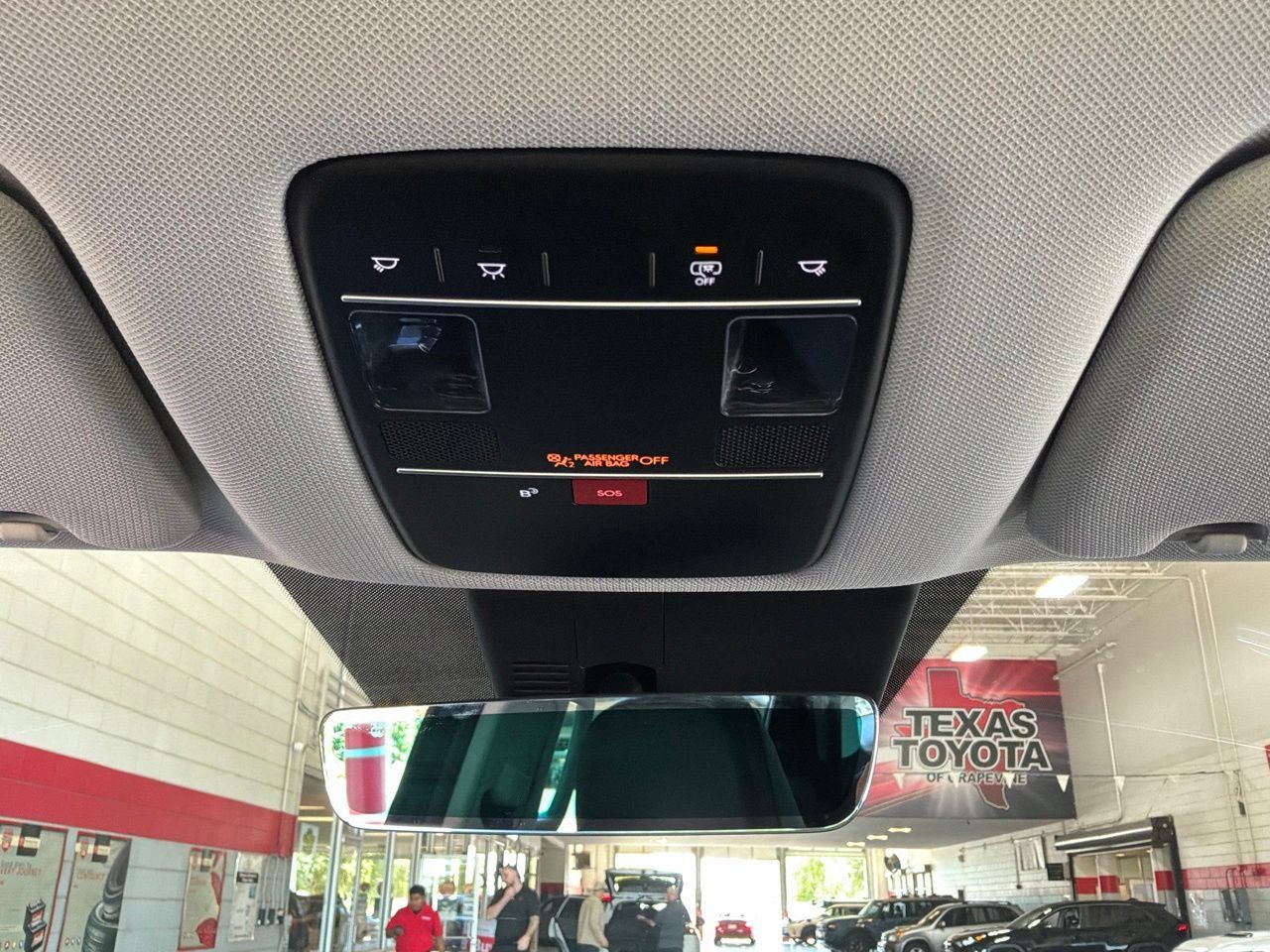Used 2026 Hyundai Palisade SEL FWD image 19