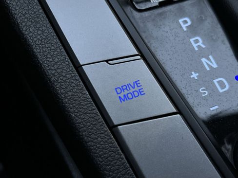 Used 2019 Hyundai Elantra SEL w/ Cargo Package image 29