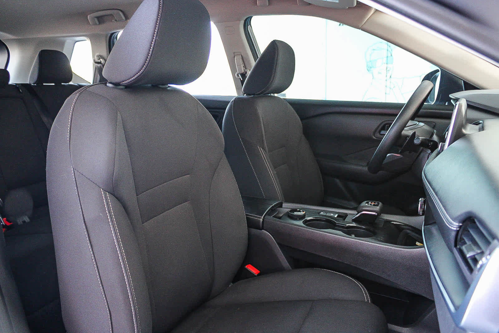 Used 2026 Nissan Rogue S AWD/4WD image 16