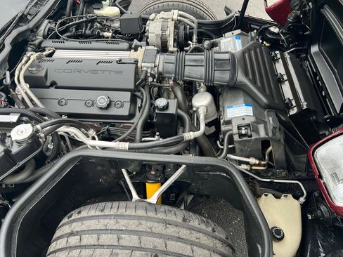 Used 1993 Chevrolet Corvette 2dr Coupe Hatchback image 28