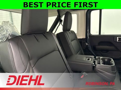 New 2026 Jeep Wrangler Sahara image 10