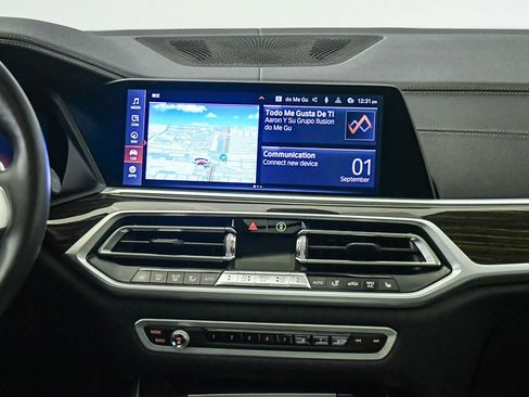 Used 2019 BMW X7 xDrive40i w/ Cold Weather Package AWD/4WD image 14