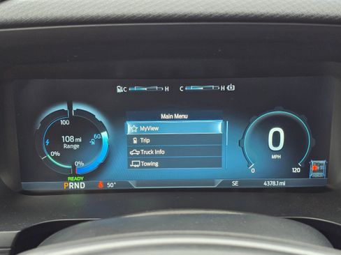 Used 2025 Ford F150 Lightning XLT image 25