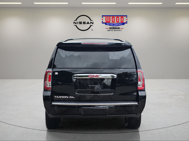 Used 2017 GMC Yukon XL Denali w/ Open Road Package AWD/4WD image 3