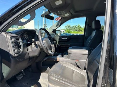 Used 2019 Chevrolet Silverado 1500 RST AWD/4WD image 18