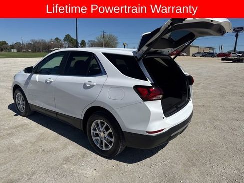 Used 2024 Chevrolet Equinox LT image 4