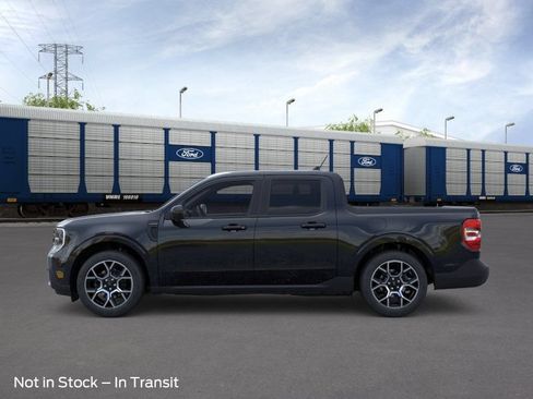 New 2026 Ford Maverick Lariat w/ 4K Tow Package AWD/4WD image 3