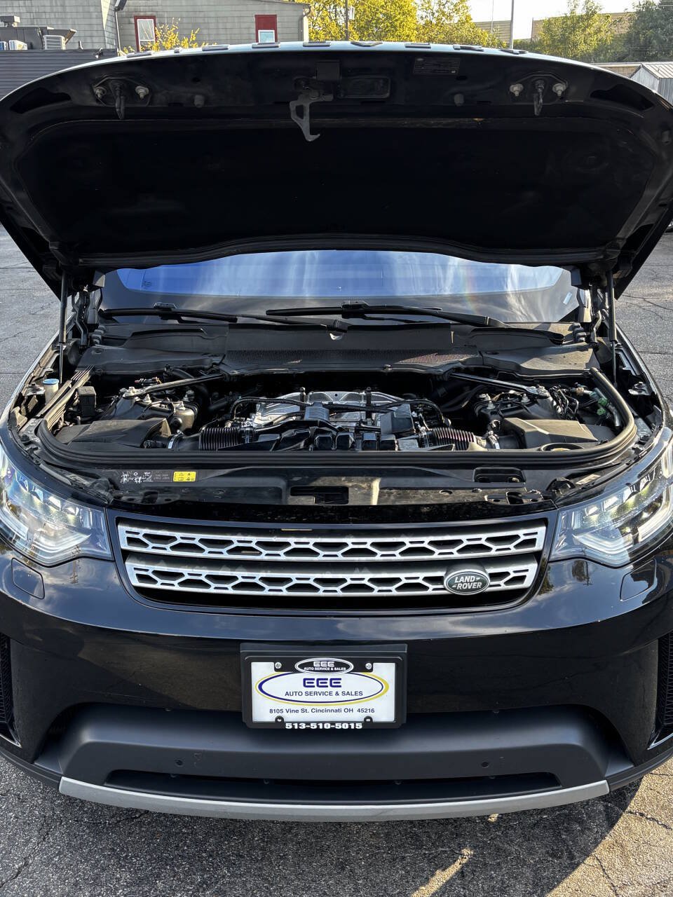 Used 2018 Land Rover Discovery HSE AWD/4WD image 30