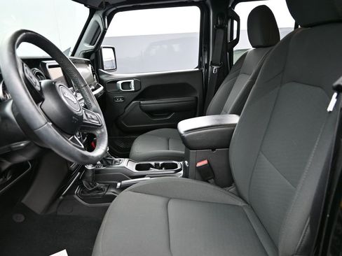 Certified 2022 Jeep Wrangler Unlimited Sport image 10