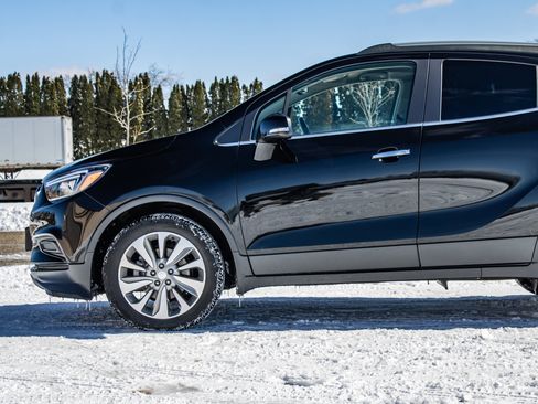 Used 2019 Buick Encore Preferred image 32