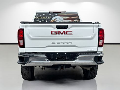Used 2023 GMC Sierra 2500 SLE w/ SLE Value Package; AWD/4WD image 4