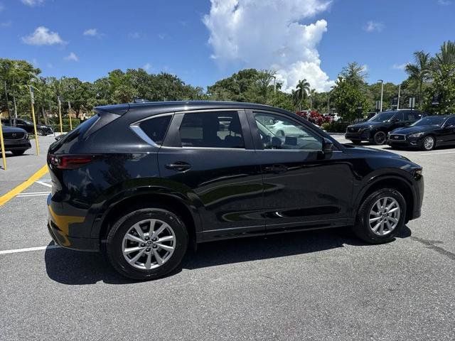 Certified 2025 MAZDA CX-5 AWD 2.5 S w/ Select Package image 4