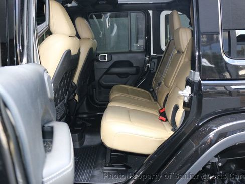 Used 2018 Jeep Wrangler Unlimited Rubicon w/ Dual Top Group image 33