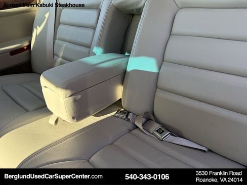 Used 1996 Cadillac De Ville Base image 35