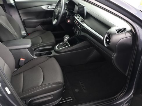Used 2023 Kia Forte LXS FWD image 20