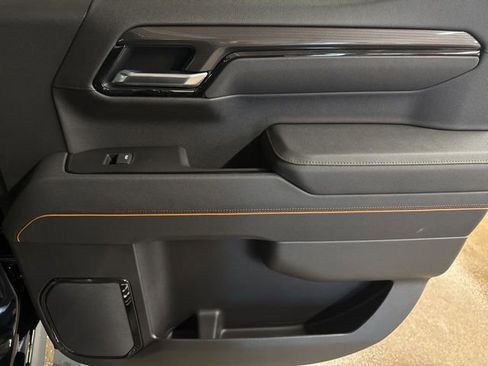 New 2026 GMC Sierra 1500 AT4 w/ Technology Package image 25