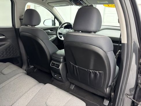 Used 2023 Hyundai Santa Fe SE image 41