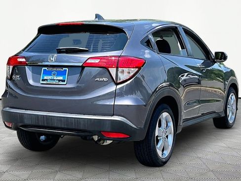 Used 2019 Honda HR-V LX image 6