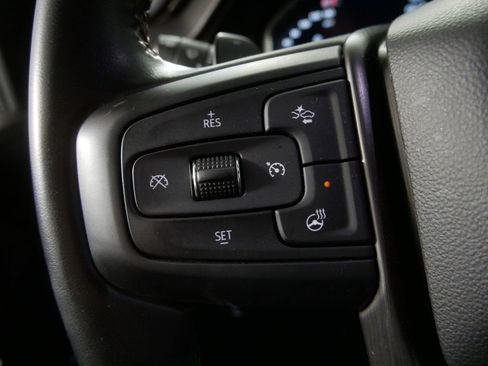 Used 2024 GMC Sierra 1500 AT4 w/ Technology Package image 22