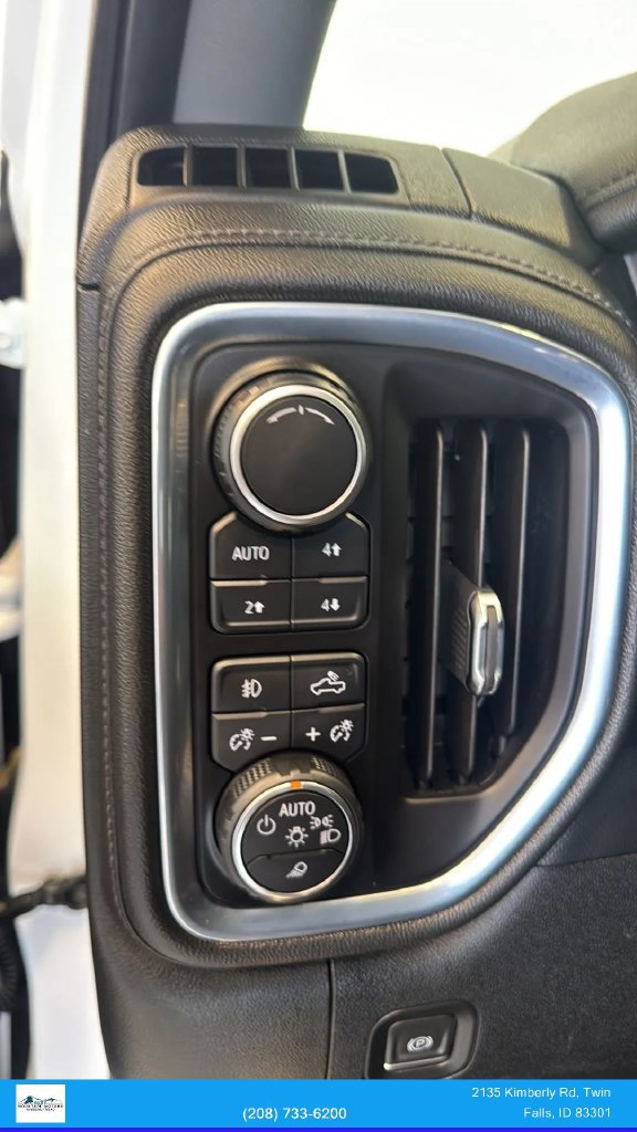 Used 2019 Chevrolet Silverado 1500 LTZ w/ LTZ Premium Package AWD/4WD image 17