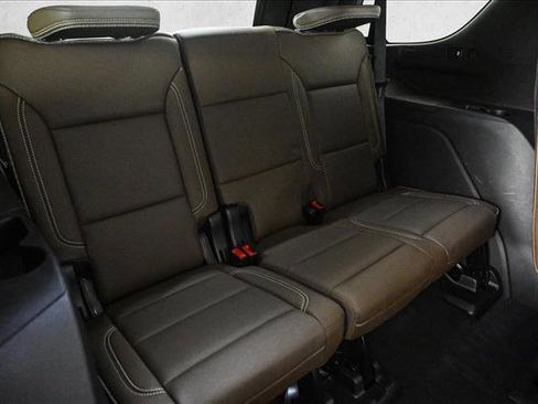 Used 2021 Chevrolet Tahoe High Country image 23