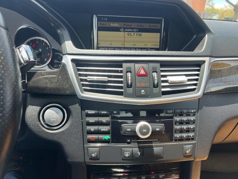 Used 2010 Mercedes-Benz E 350 Sedan image 20