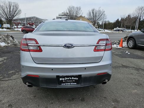Used 2013 Ford Taurus Limited image 4