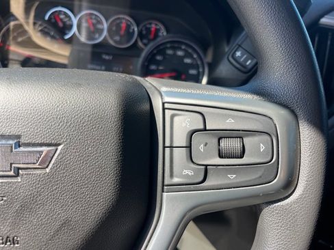 Used 2022 Chevrolet Silverado 1500 Custom Trail Boss w/ Safety Confidence Package image 19
