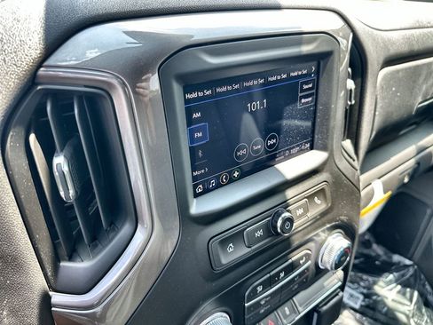 New 2026 GMC Sierra 1500 Pro w/ Pro Value Package AWD/4WD image 28