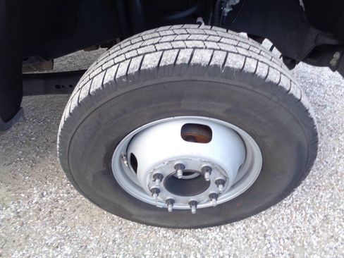 Used 2024 Ford F350 XL w/ XL Chrome Package image 84